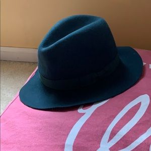100% wool hat